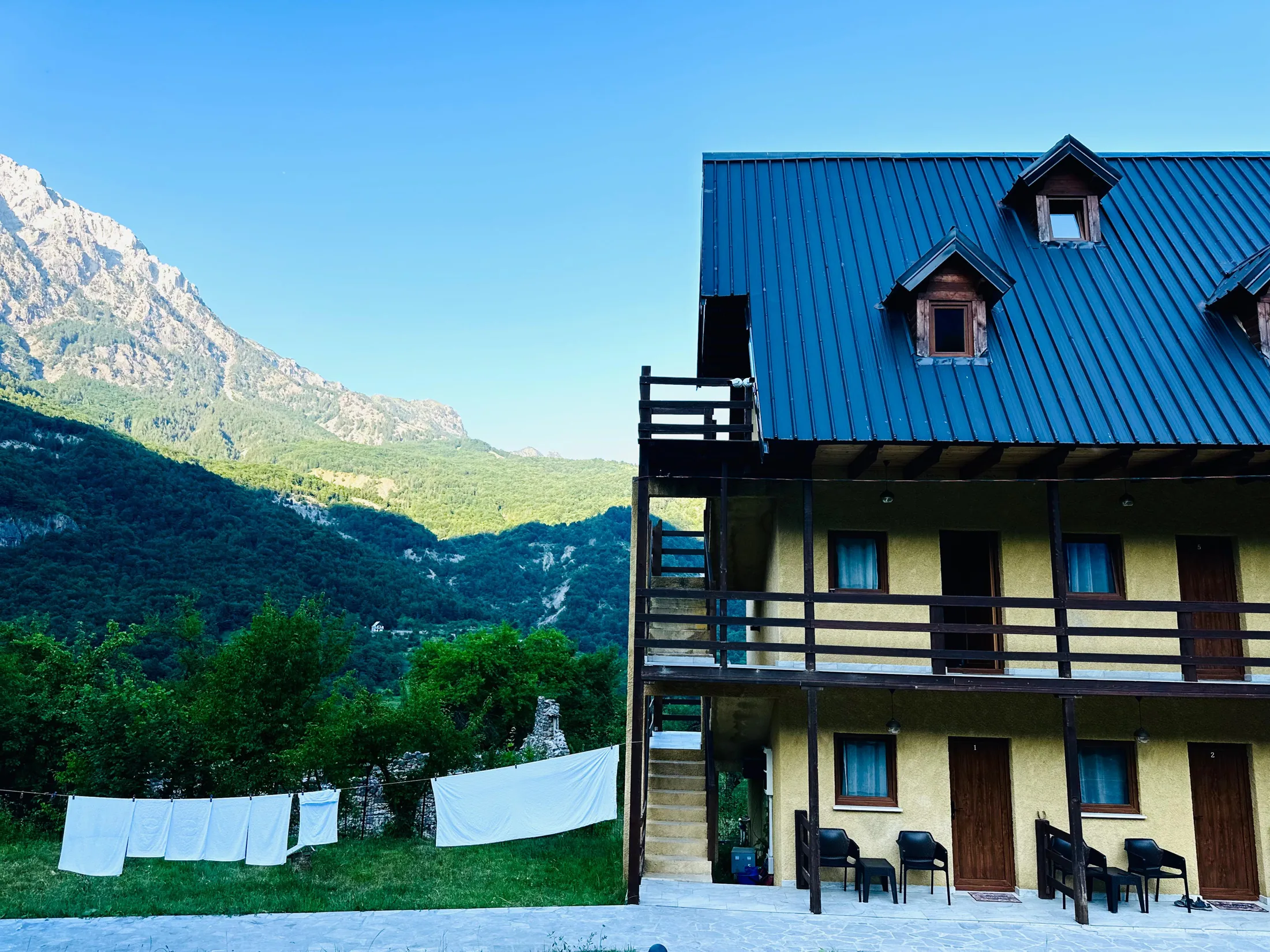 Garden view at Guesthouse Gjoni